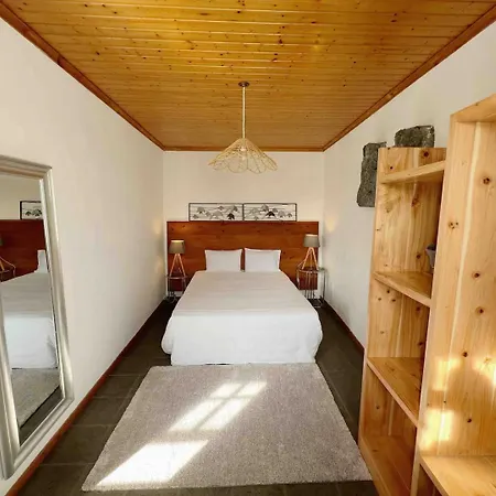 Апартаменты Casa Do Cacto - 1 Bedroom Flat Мадалена